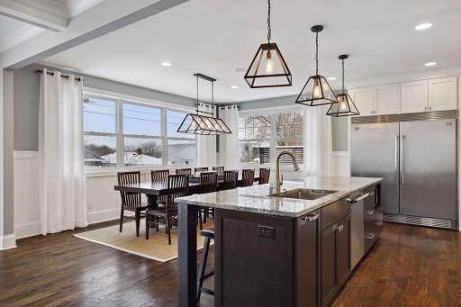 5905 Kellogg Avenue, Edina, MN 55424