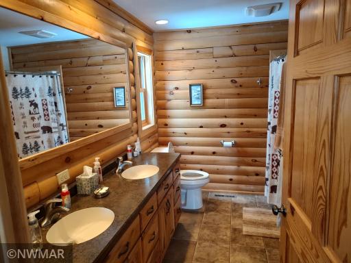 5416 Birchmont Drive NE, Bemidji, MN 56601