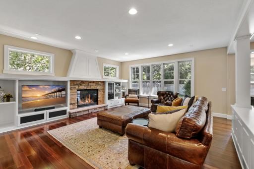 5533 Brookview Avenue, Edina, MN 55424