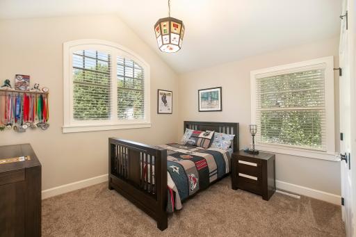 5533 Brookview Avenue, Edina, MN 55424
