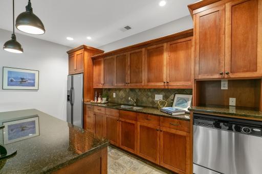 5533 Brookview Avenue, Edina, MN 55424
