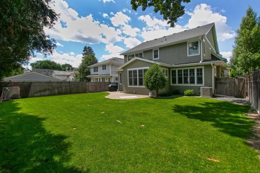 5533 Brookview Avenue, Edina, MN 55424