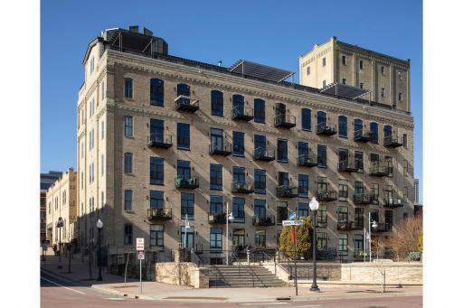 150 Portland Avenue, 301, Minneapolis, MN 55401