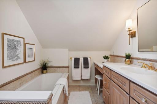 4607 Edina Boulevard, Edina, MN 55424