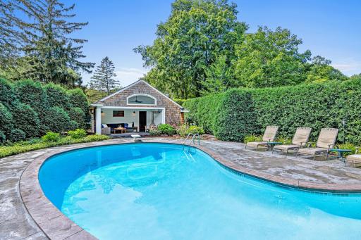 4700 Eastwood Circle, Minnetonka, MN 55345