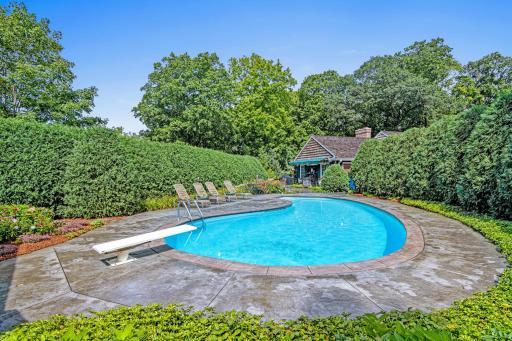 4700 Eastwood Circle, Minnetonka, MN 55345