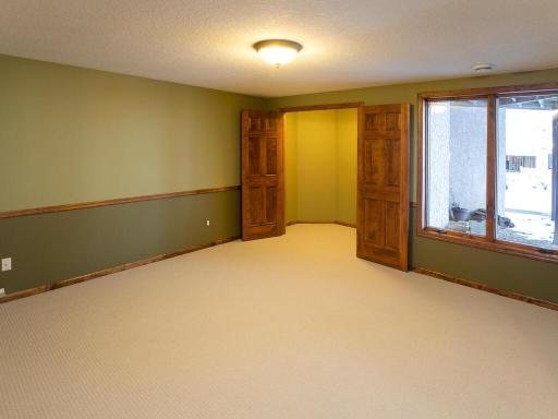 14934 Pixie Point Cir SE Prior Lake MN 55372 USA-056-040-055-MLS_Size.jpg