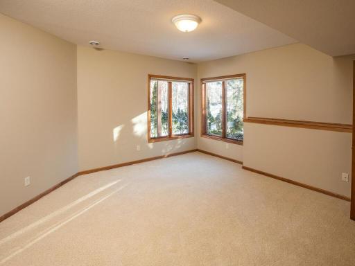 14934 Pixie Point Cir SE Prior Lake MN 55372 USA-050-044-049-MLS_Size.jpg