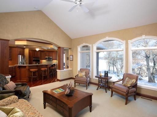 14934 Pixie Point Cir SE Prior Lake MN 55372 USA-036-037-035-MLS_Size.jpg