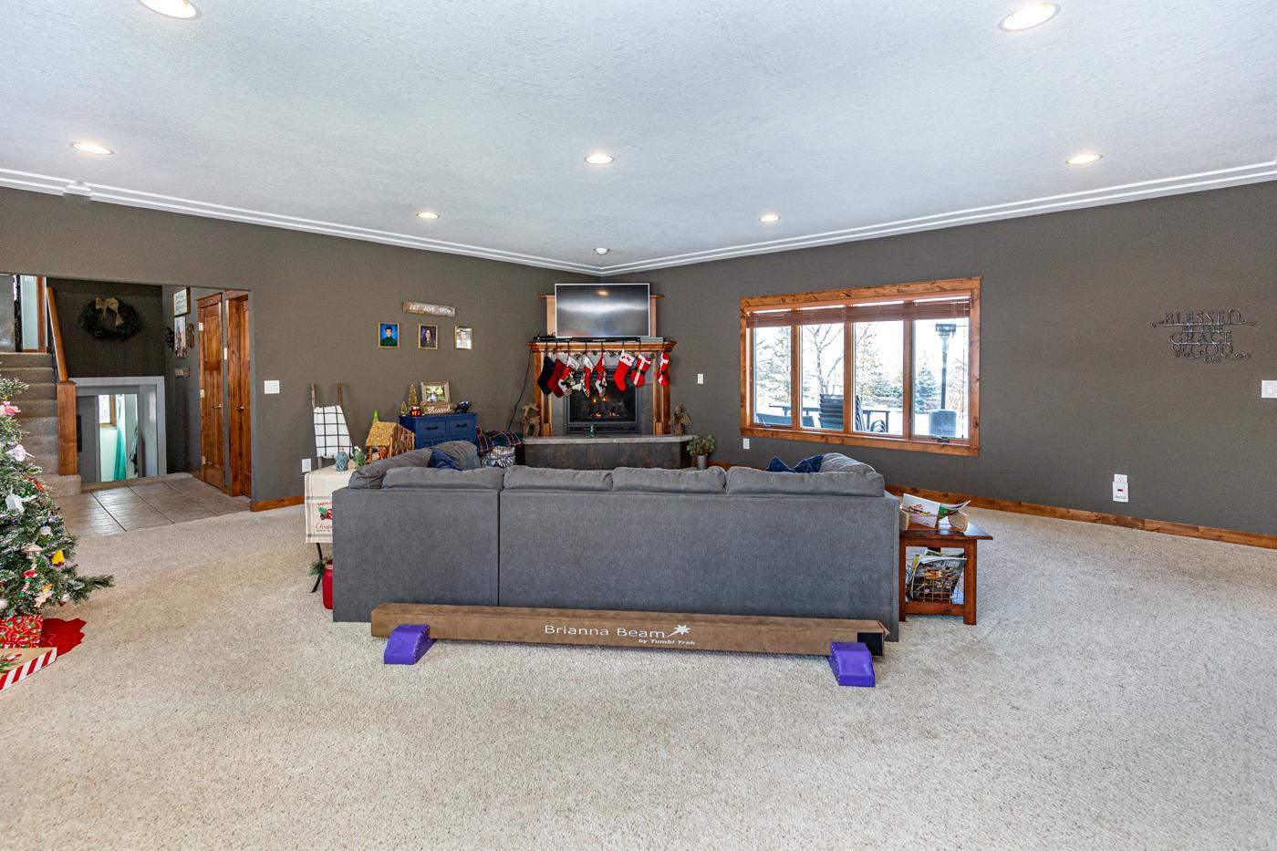 Home-35.jpg