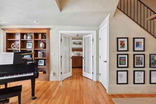 1074 Wildhurst Trail, Orono, MN 55364