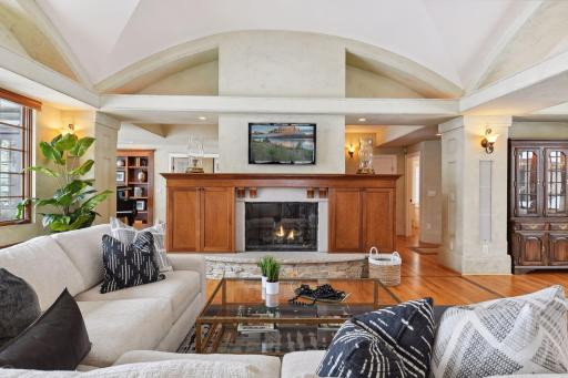 1074 Wildhurst Trail, Orono, MN 55364