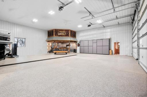Shop w/ Floor Drains, 16' sidewalls, in-floor heat, epoxy flooring