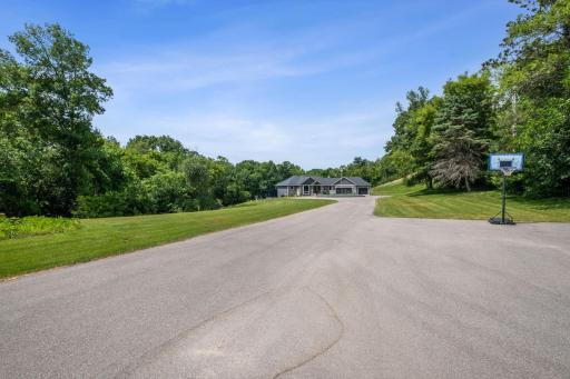 19229 County 10 Blvd, Zumbrota, MN 55992