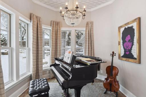 5602 Dalrymple Road, Edina, MN 55424