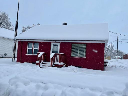 100 Walker Avenue N, New York Mills, MN 56567