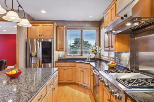 2885 Becker Road, Maple Plain, MN 55359