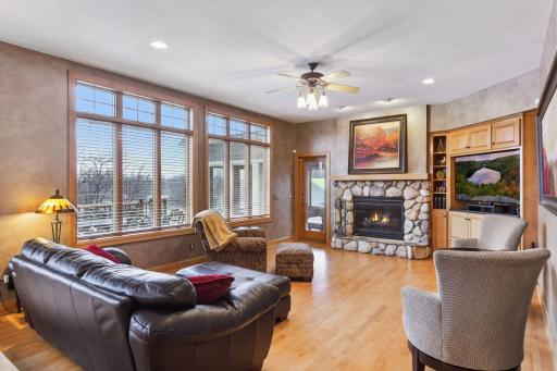 2885 Becker Road, Maple Plain, MN 55359