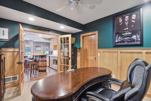 2885 Becker Road, Maple Plain, MN 55359