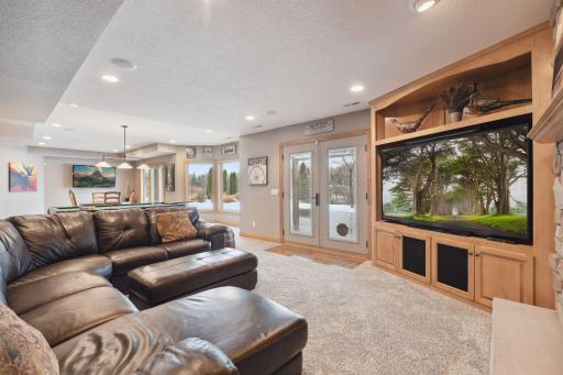 2885 Becker Road, Maple Plain, MN 55359