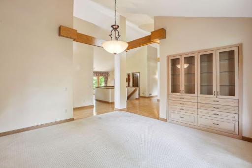 65 Gideons Point Road, Excelsior, MN 55331