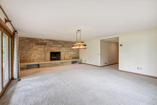 65 Gideons Point Road, Excelsior, MN 55331