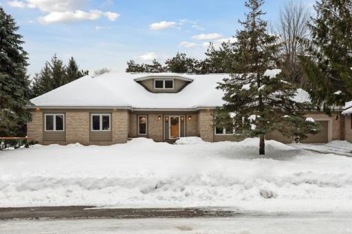 1296 KENILWORTH Court, Woodbury, MN 55125