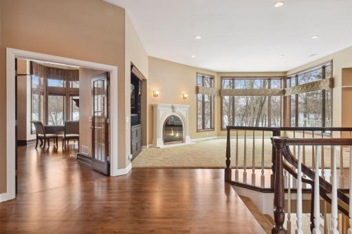 18038 Bearpath Trail, Eden Prairie, MN 55347