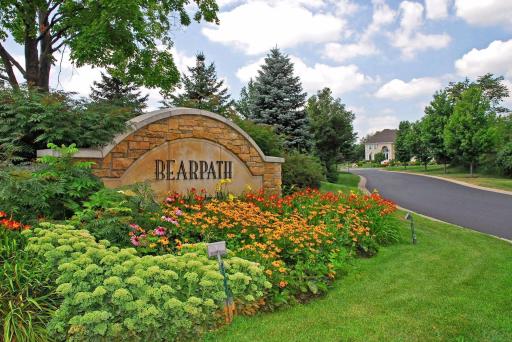 18038 Bearpath Trail, Eden Prairie, MN 55347