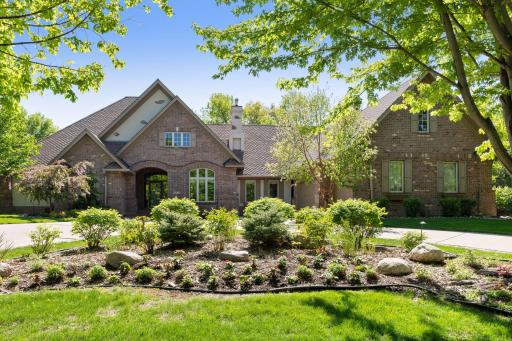 18038 Bearpath Trail, Eden Prairie, MN 55347