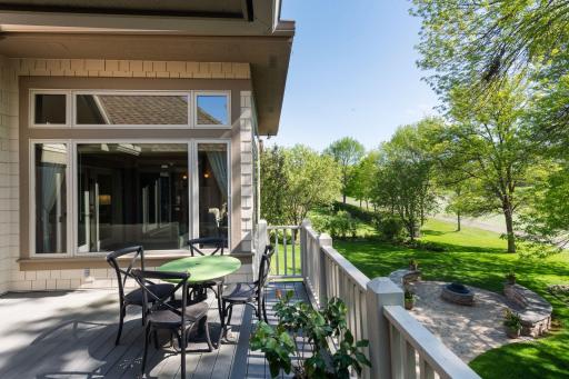 18038 Bearpath Trail, Eden Prairie, MN 55347