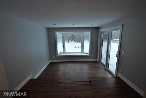 108 12th Avenue SE, Roseau, MN 56751