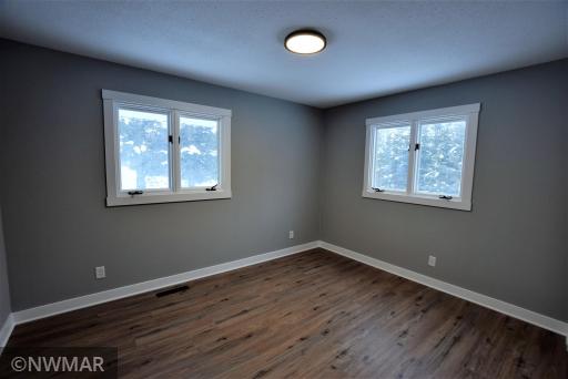 108 12th Avenue SE, Roseau, MN 56751