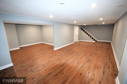 108 12th Avenue SE, Roseau, MN 56751
