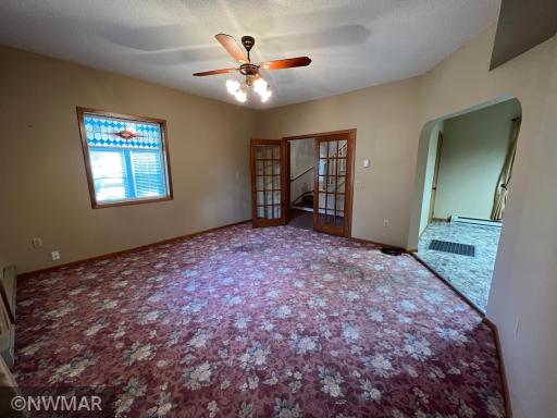 227 4th Street S, Greenbush, MN 56726
