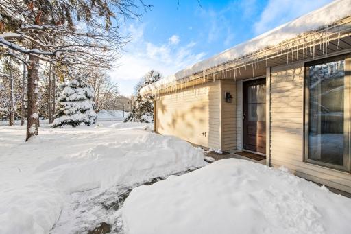 5272 149th Street W, Apple Valley, MN 55124