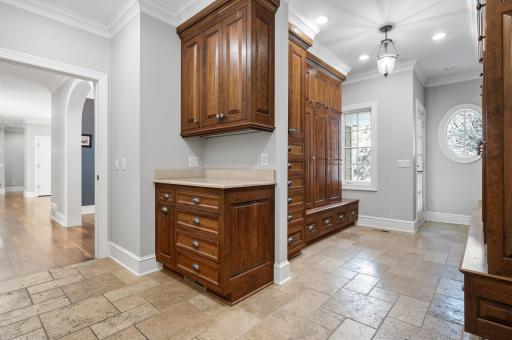 1820 Crosby Road, Wayzata, MN 55391