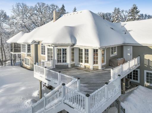 1820 Crosby Road, Wayzata, MN 55391