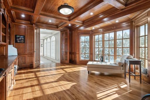 1820 Crosby Road, Wayzata, MN 55391