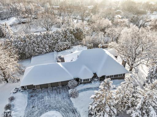1820 Crosby Road, Wayzata, MN 55391