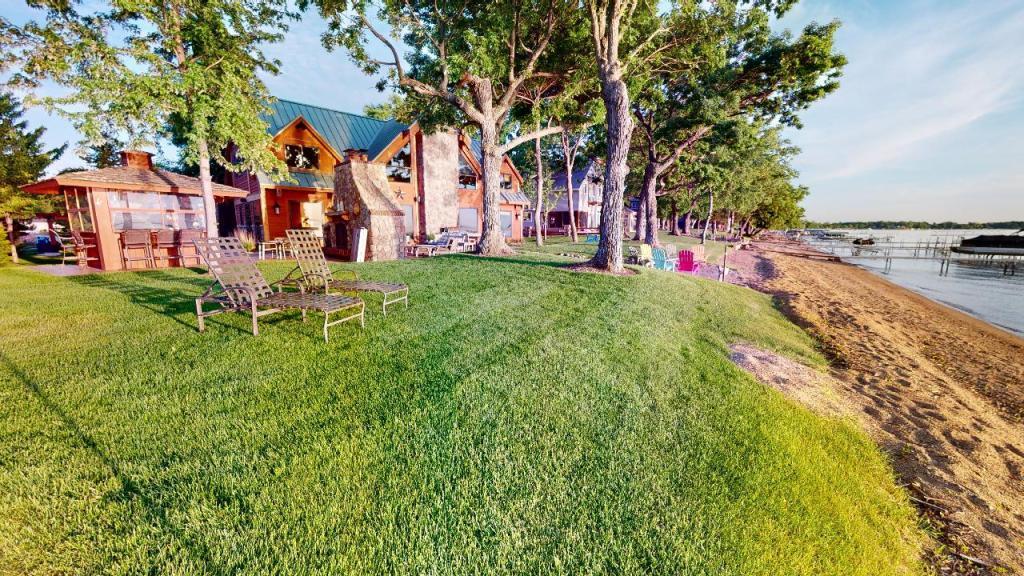 13386-Indian-Beach-Rd-Spicer-06052020_212058