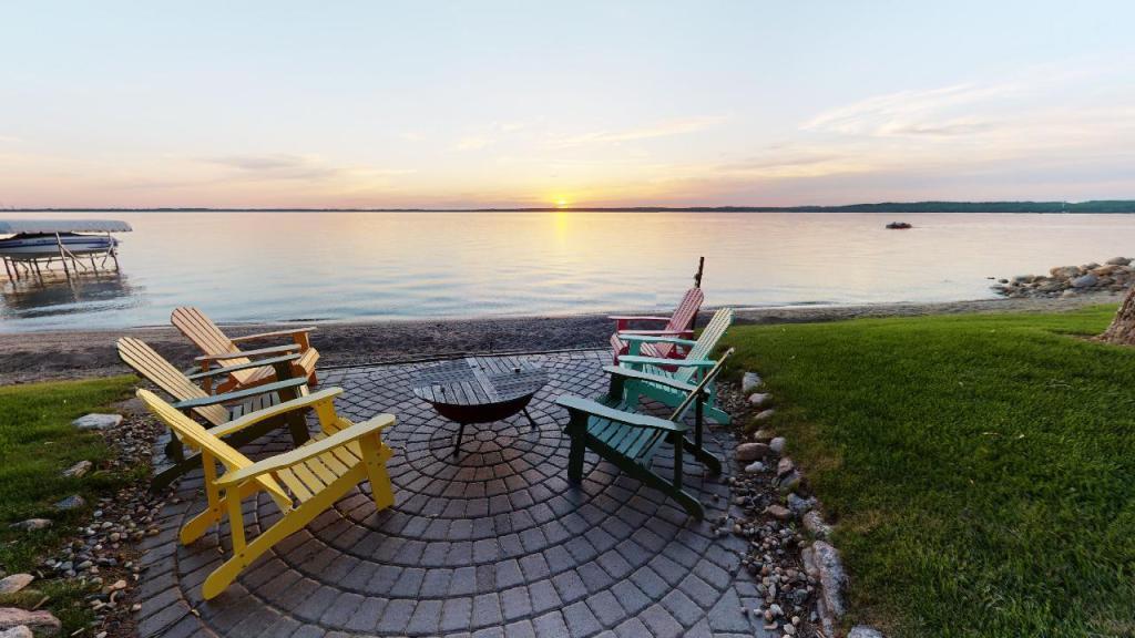 13386-Indian-Beach-Rd-Spicer-06052020_214543