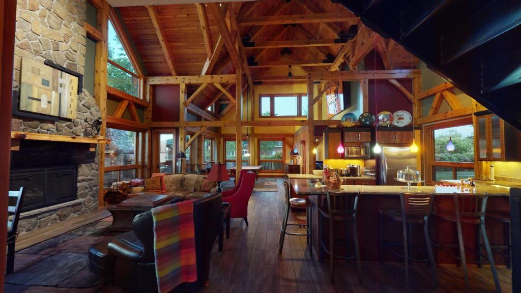 13386-Indian-Beach-Rd-Spicer-06052020_224029