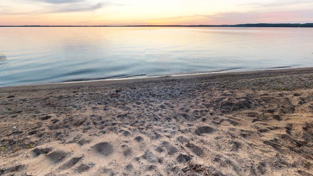 13386-Indian-Beach-Rd-Spicer-06052020_221937