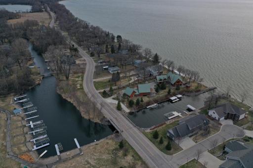 13386 Indian Beach Road, Spicer, MN 56288