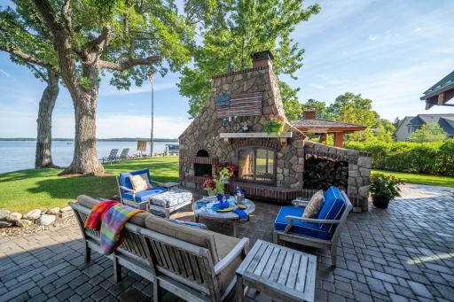 13386 Indian Beach Road, Spicer, MN 56288