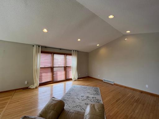 Photo for 626 Etta Court, Roseau, MN 56751 - Listing #6320828 B6DA2D9D-7522-4F58-979C-21F0AE54E17A.jpeg