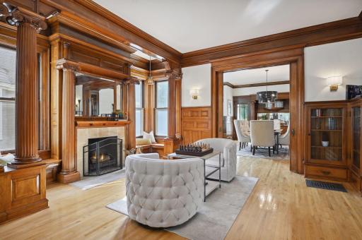 1712 Dupont Avenue S, Minneapolis, MN 55403