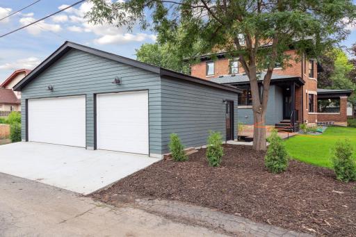 1528 Lincoln Avenue, Saint Paul, MN 55105
