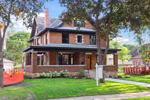 1528 Lincoln Avenue, Saint Paul, MN 55105